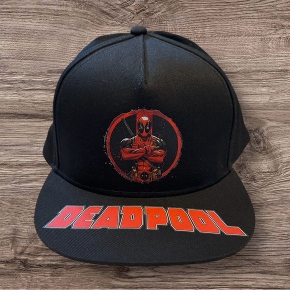 🆕Mens | Deadpool Black Snapback Hat - Picture 3 of 10
